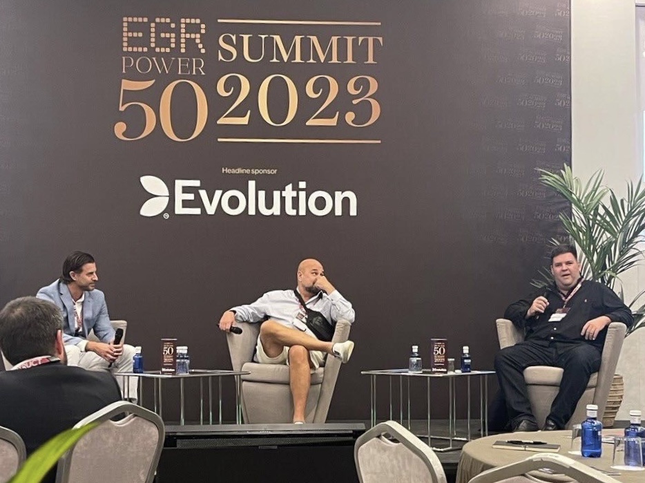 Tim Heath (right) during a 2023 address at the EGR Power 50 Summit. Source: Yolo Group